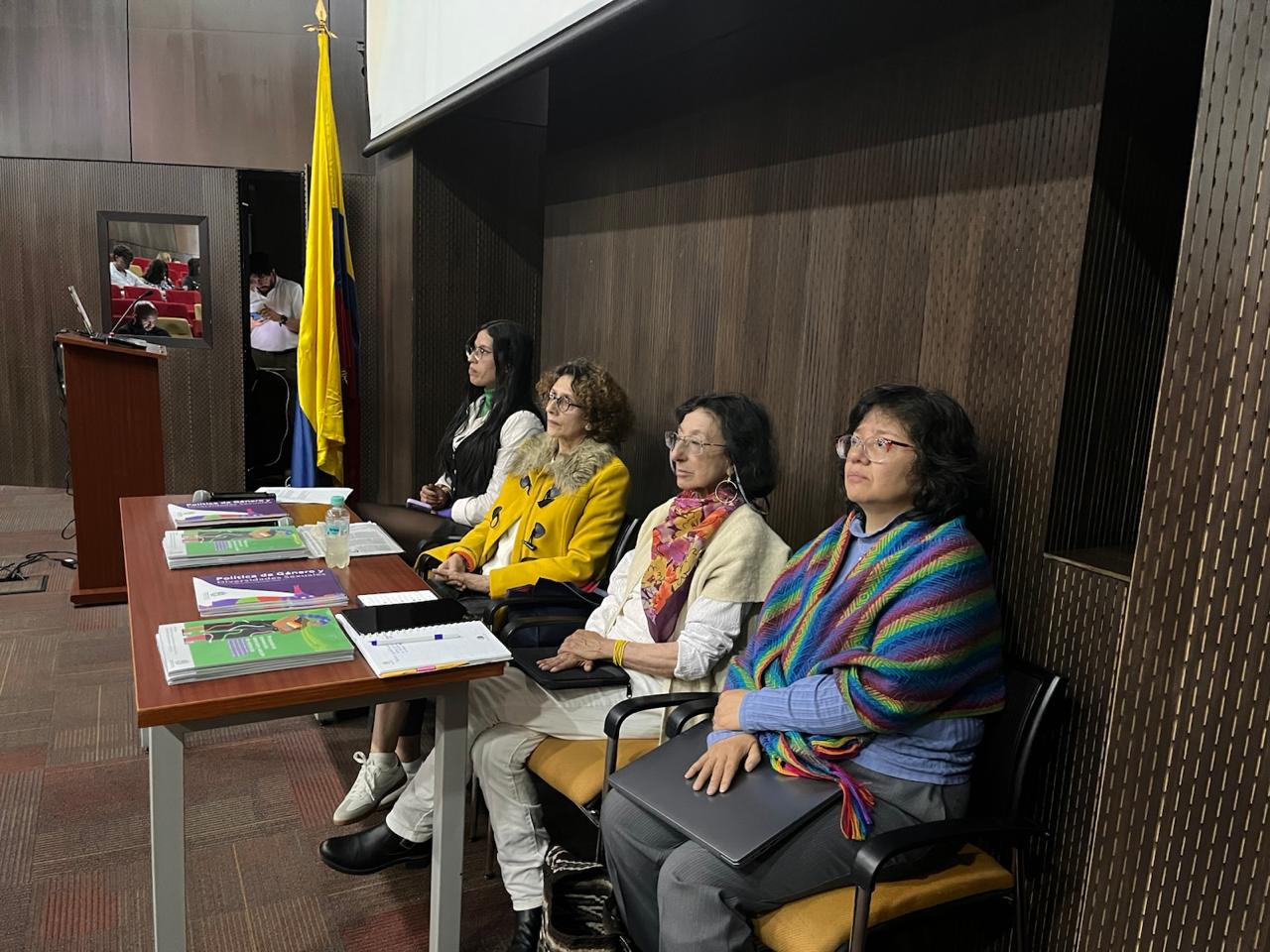 Galeria: Evento: Luchas, agenciamientos de mujeres y reivindicaciones feministas en la vida académica y política, organizado por el IPAZUD