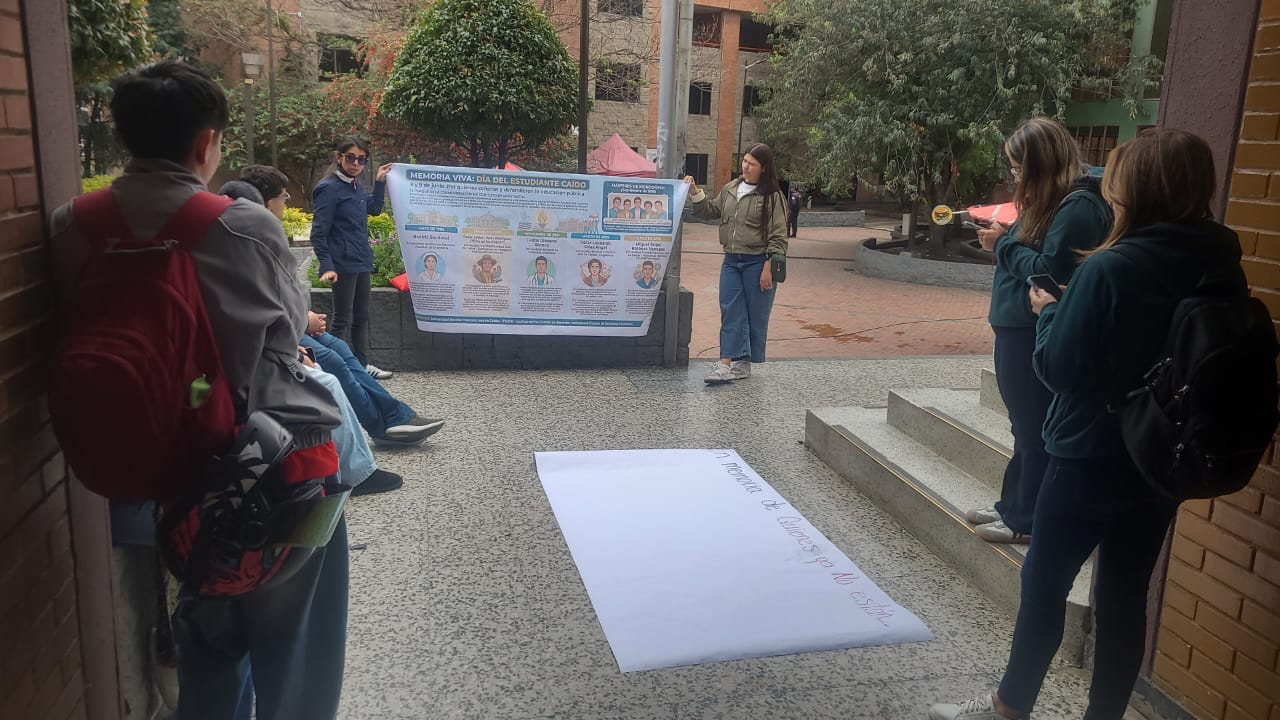 Galeria: EVENTO TECNOLÓGICA DÍA DEL ESTUDIANTE CAÍDO
